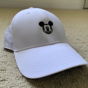 disney parks white mickey mouse nike dri-fit baseball cap